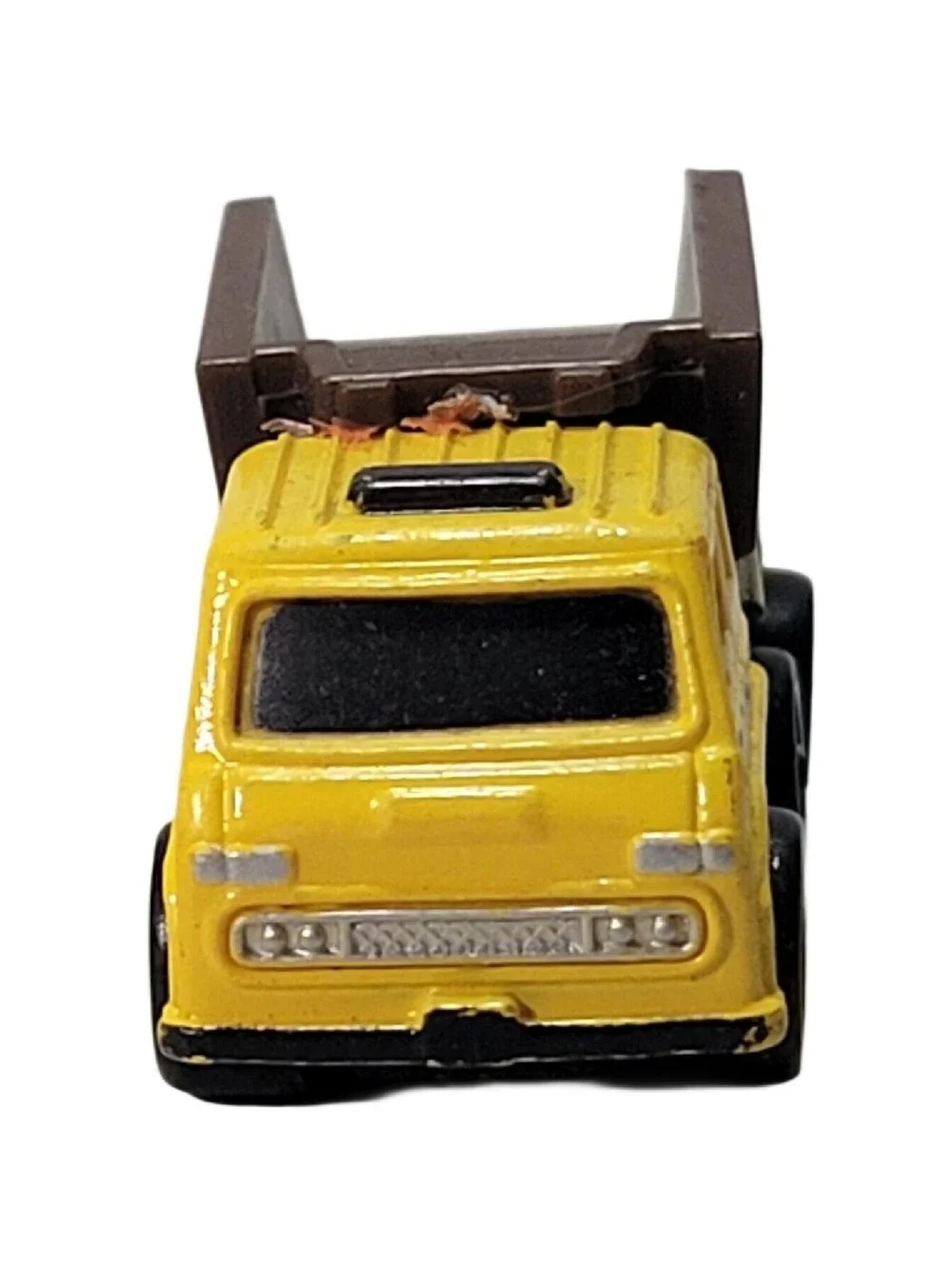 Funrise Micro Machines DPW Dept. Public Works Dump Truck Yellow/Brown VTG Toy